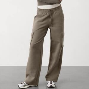 Athleta Easy Fleece Straight Leg Cargo Pant Mineral Size Large NWT